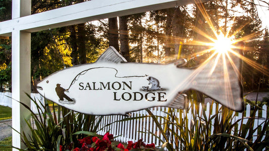 Salmon Lodge