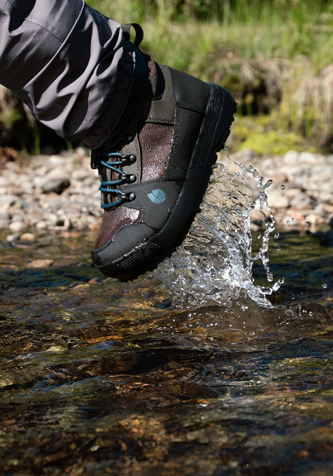 Redington Womens Benchmark Wading Boots - Size 10 - Sticky Rubber